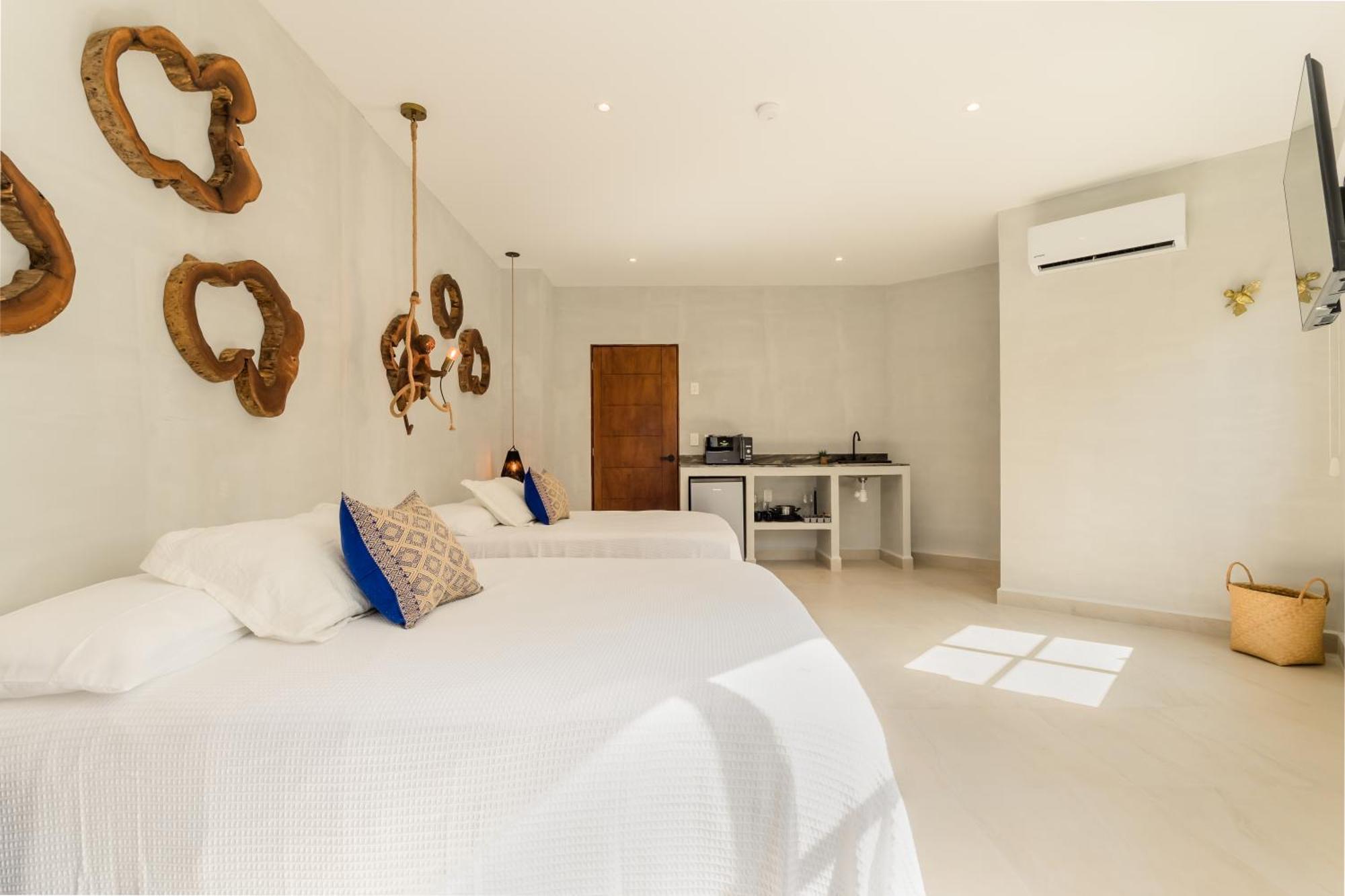 *Casa Aluxes- Guesthouse* 칸쿤 외부 사진